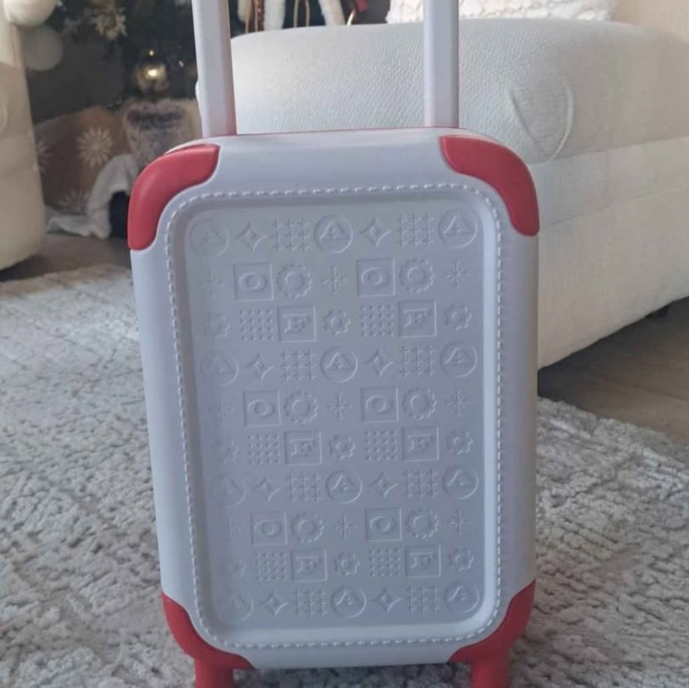 Jetsetter Luggage Toy